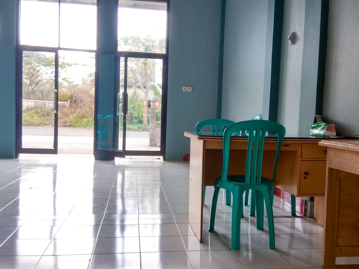 Penginapan Artha Praya Exterior foto